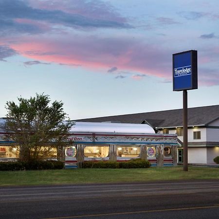 Travelodge By Wyndham Alpine Bagian luar foto